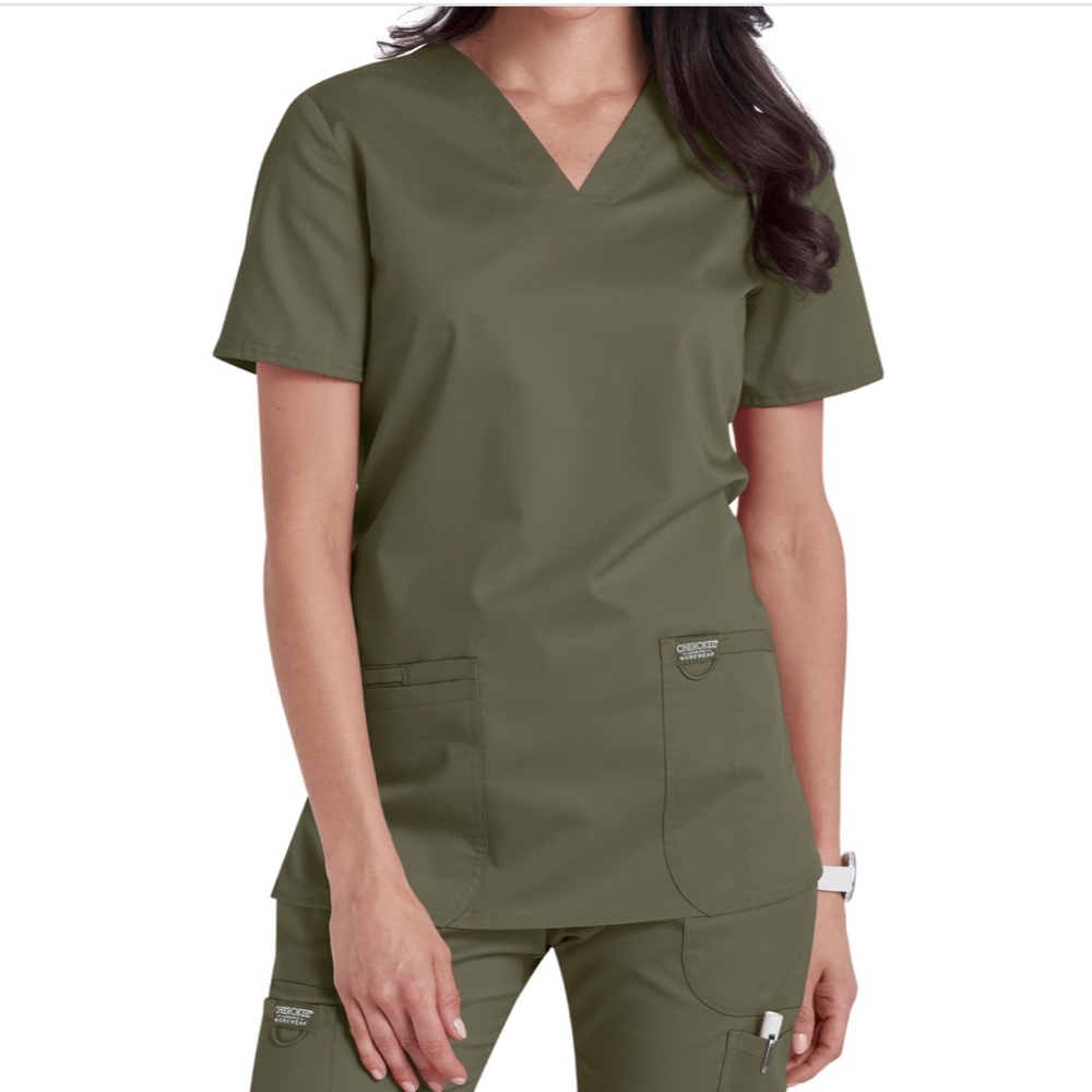 Cherokee scrub top